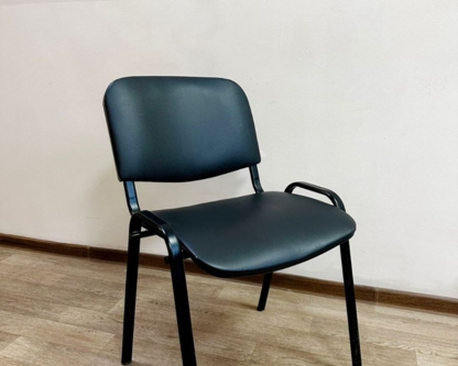 Стул железный мягкий 